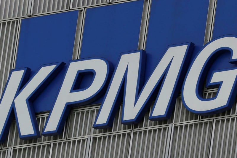 KPMG EY PwC Wirtschaftsprüfer stecken Pandemie gut weg