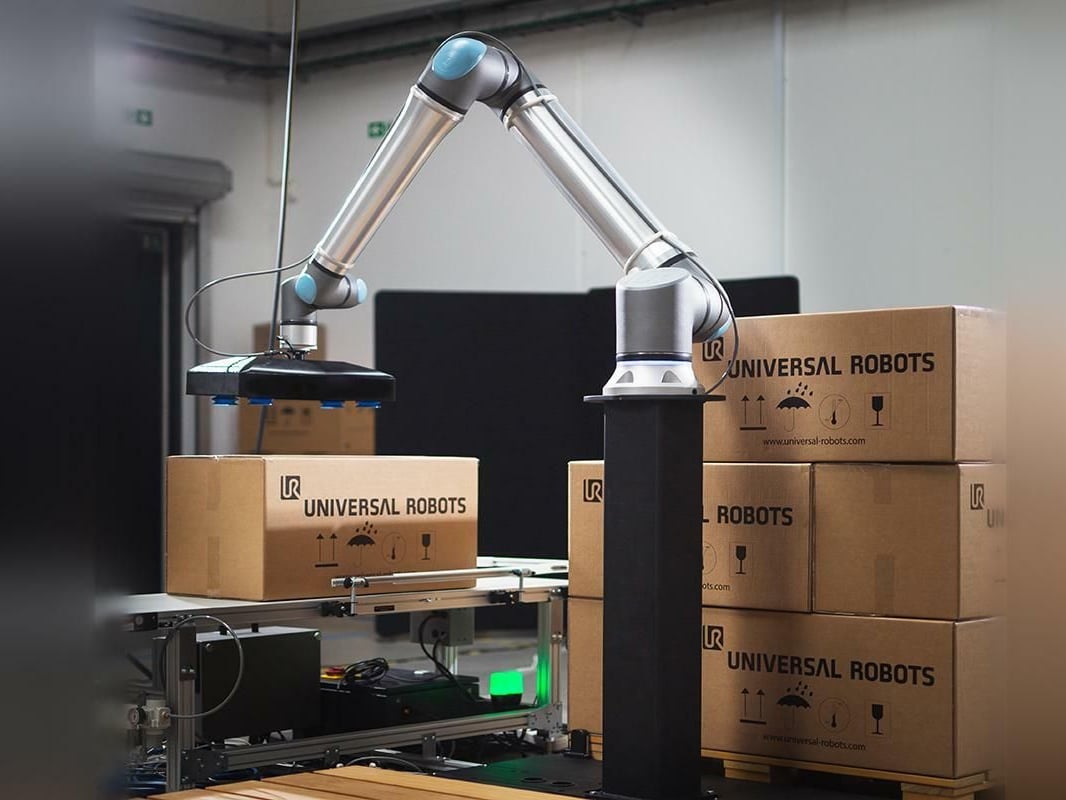 Universal Robots erhöht Preise