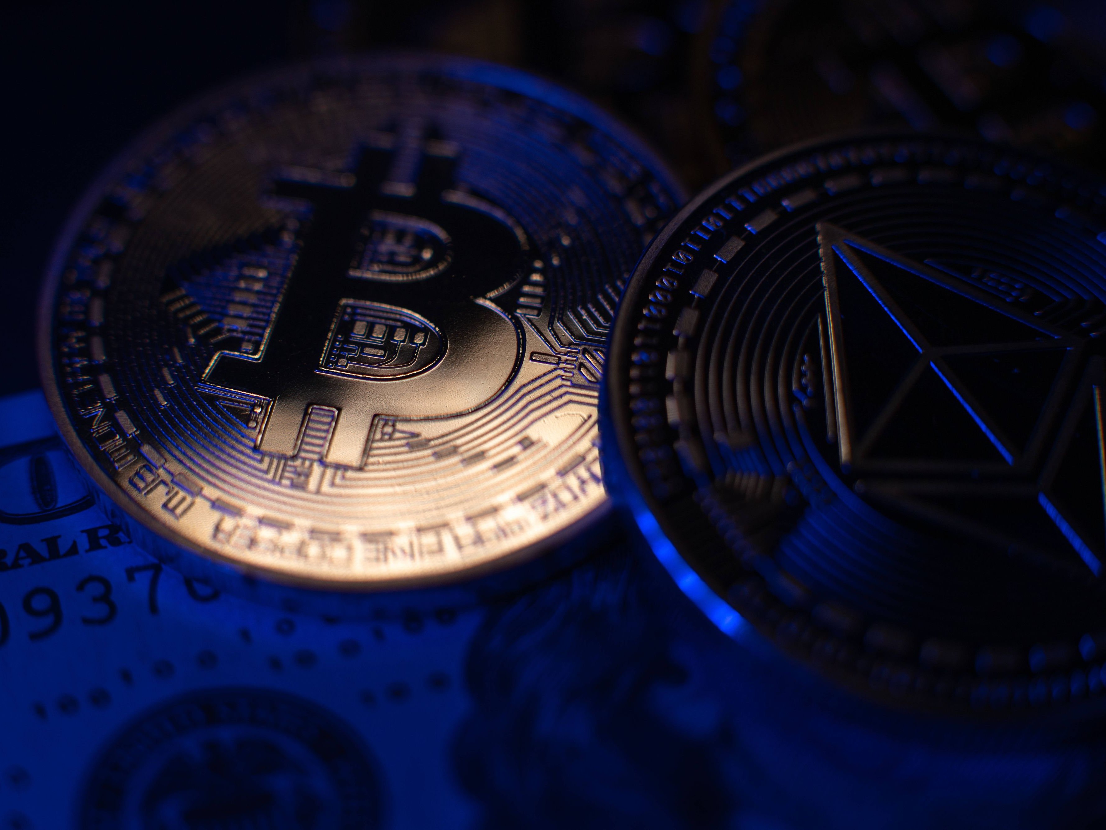 Kryptowährung: Bitcoin stabilisiert sich nach heftigen Turbulenzen