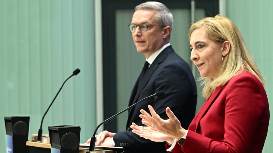 Bürokratieabbau: Bund entlastet Steuerzahler und Firmen um 600 Millionen Euro
