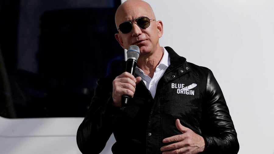 Raumfahrt: Trotz Raketenexplosion – Jeff Bezos erzielt hohe Bewertung für Blue Origin