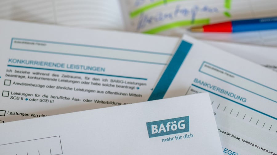 Universität: Bafög-Erhöhung verschiebt sich um halbes Jahr