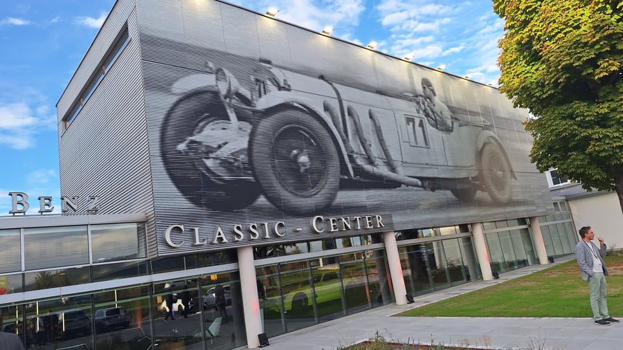Mercedes Classic Center: Mercedes verdoppelt Werkstattfläche in Fellbach