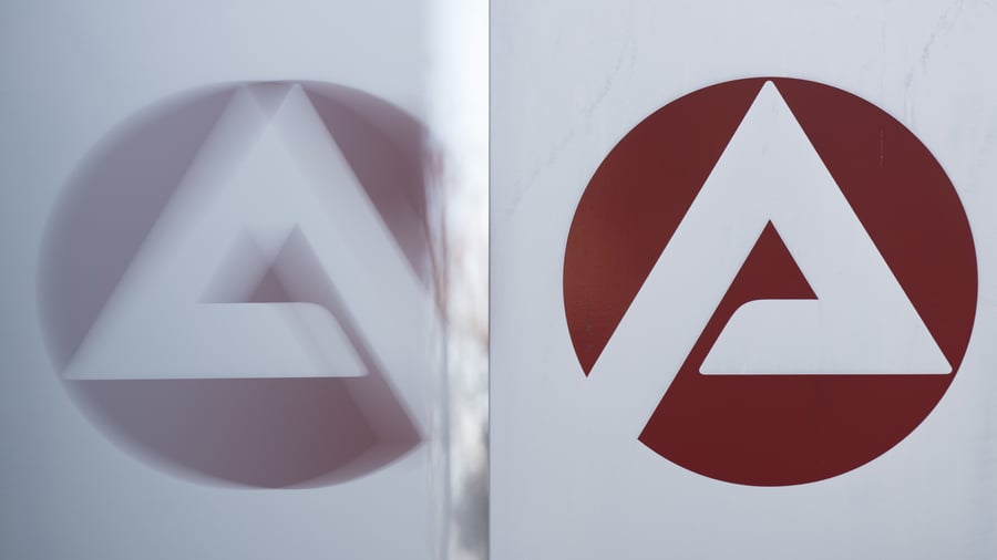 Deutschland: Zahl der Arbeitslosen steigt im Juli auf über drei Millionen