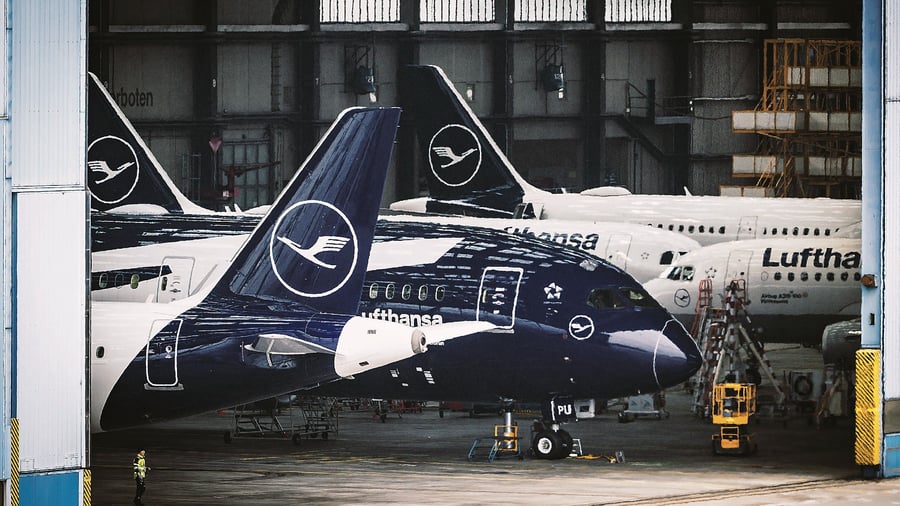 Luftfahrt: Einstellungsstopp, weniger Dienstreisen: Lufthansa muss sparen