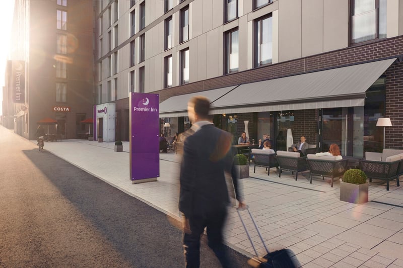 Premier Inn Powerpoint Hotel: Motel One wird in Deutschland von Premier Inn überholt