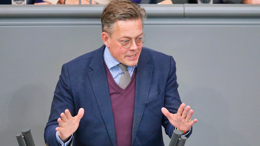 Deutschland: „Erhebliches Erpressungspotenzial“ – Neue Epstein-Enthüllungen alarmieren die deutsche Politik 