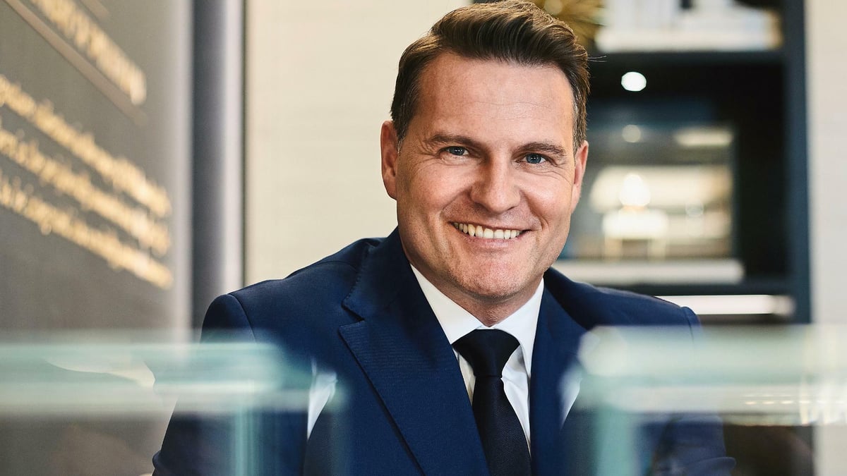 Sascha moeri carl shop f bucherer