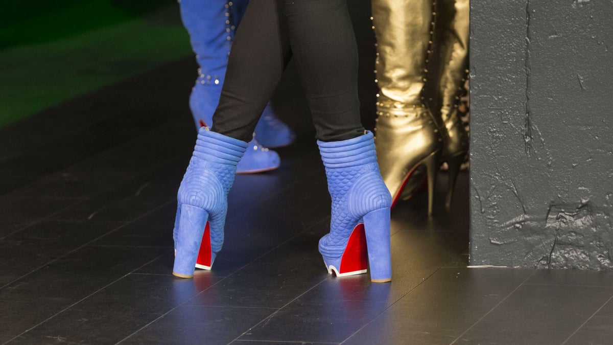Guido klärt auf bei „Shopping Queen“: So erschuf Designer Christian  Louboutin seine berühmte rote Sohle. Schuhe