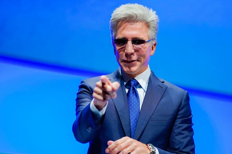 Robert hotsell zur dsw