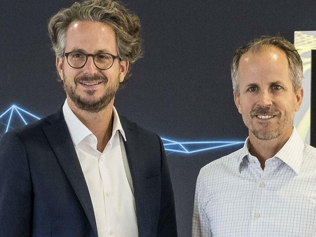 Andreas sennheiser sales