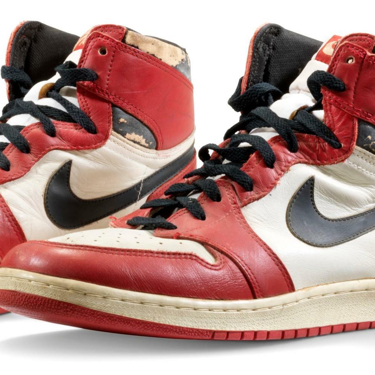 Michael jordan 2025 schuhe rot