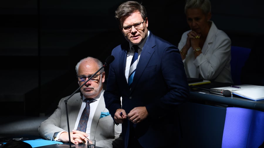 Landtagswahlen: Bundesminister Schneider warnt vor Angstdebatte über AfD-Aufstieg