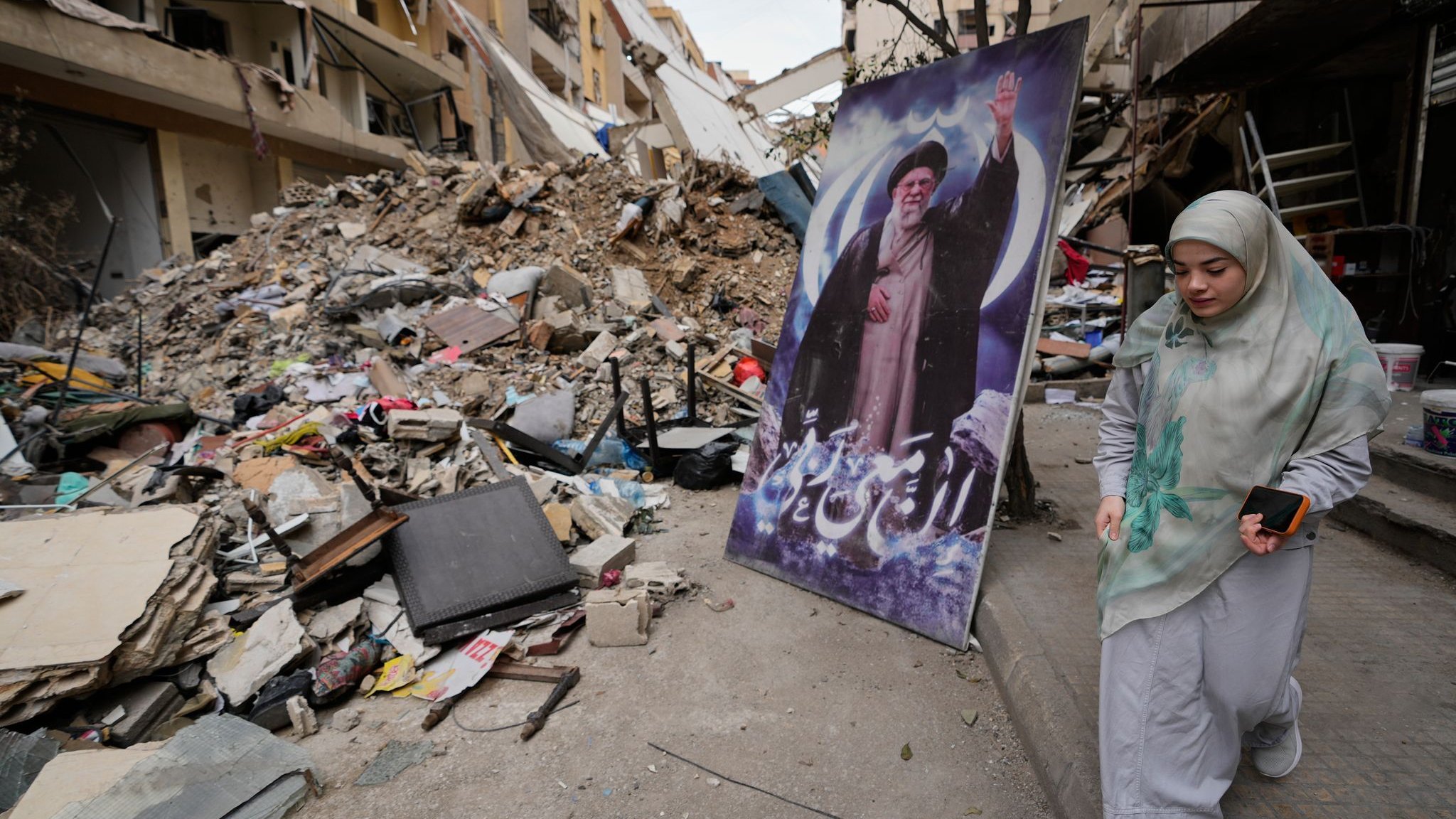 Iran-US Peace Talks Stalled as Ceasefire Expires
