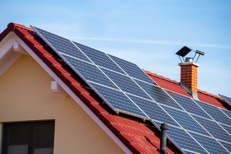 Photovoltaikanlage: Vorteile, Kosten und Förderung der eigenen