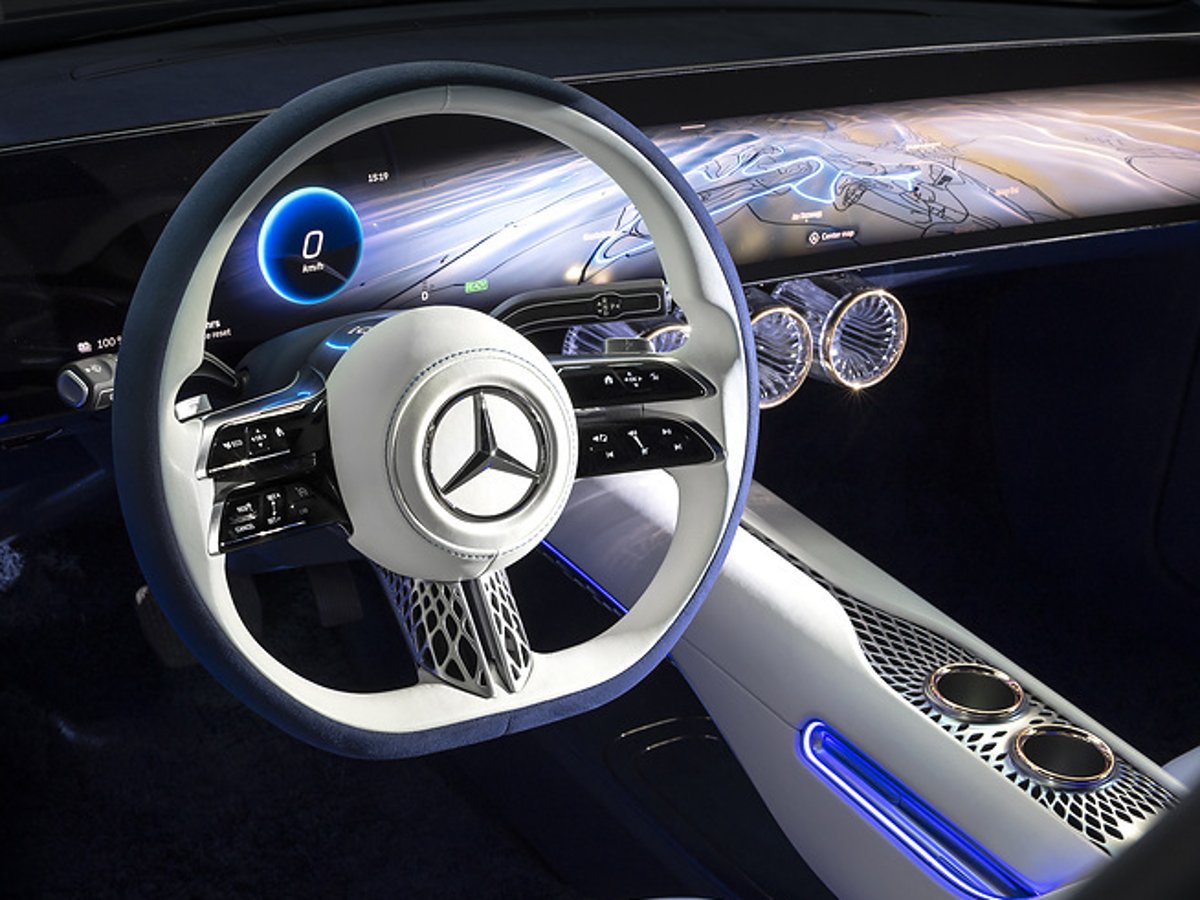 Autoindustrie: Mercedes setzt auf XXL-Displays von Continental