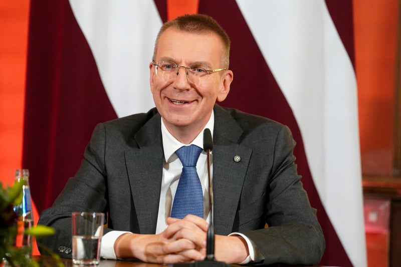 Lettlands neuer Staatspräsident Edgars Rinkevics trat am Samstag Amt an
