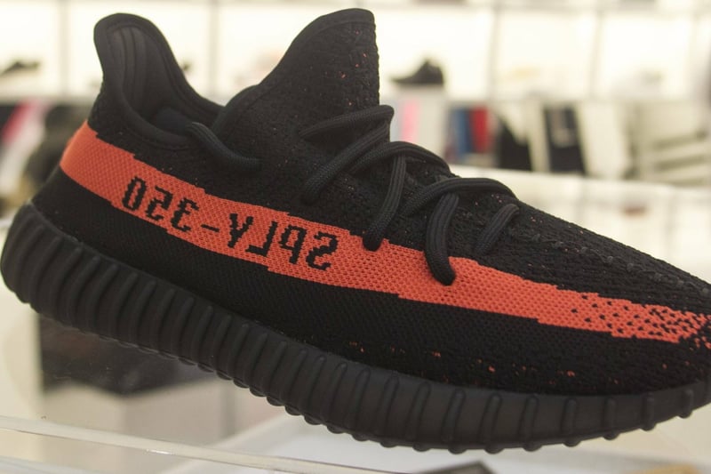 Kanye west adidas schuhe preis deals