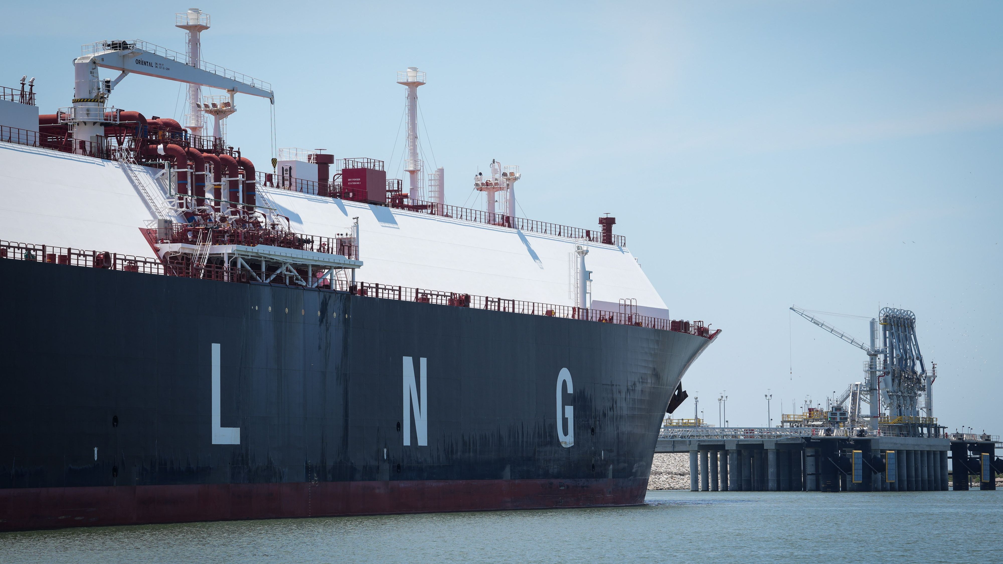 Energie: Preiskampf um Gas &ndash; LNG-Schiff f&auml;hrt nach Asien statt Europa