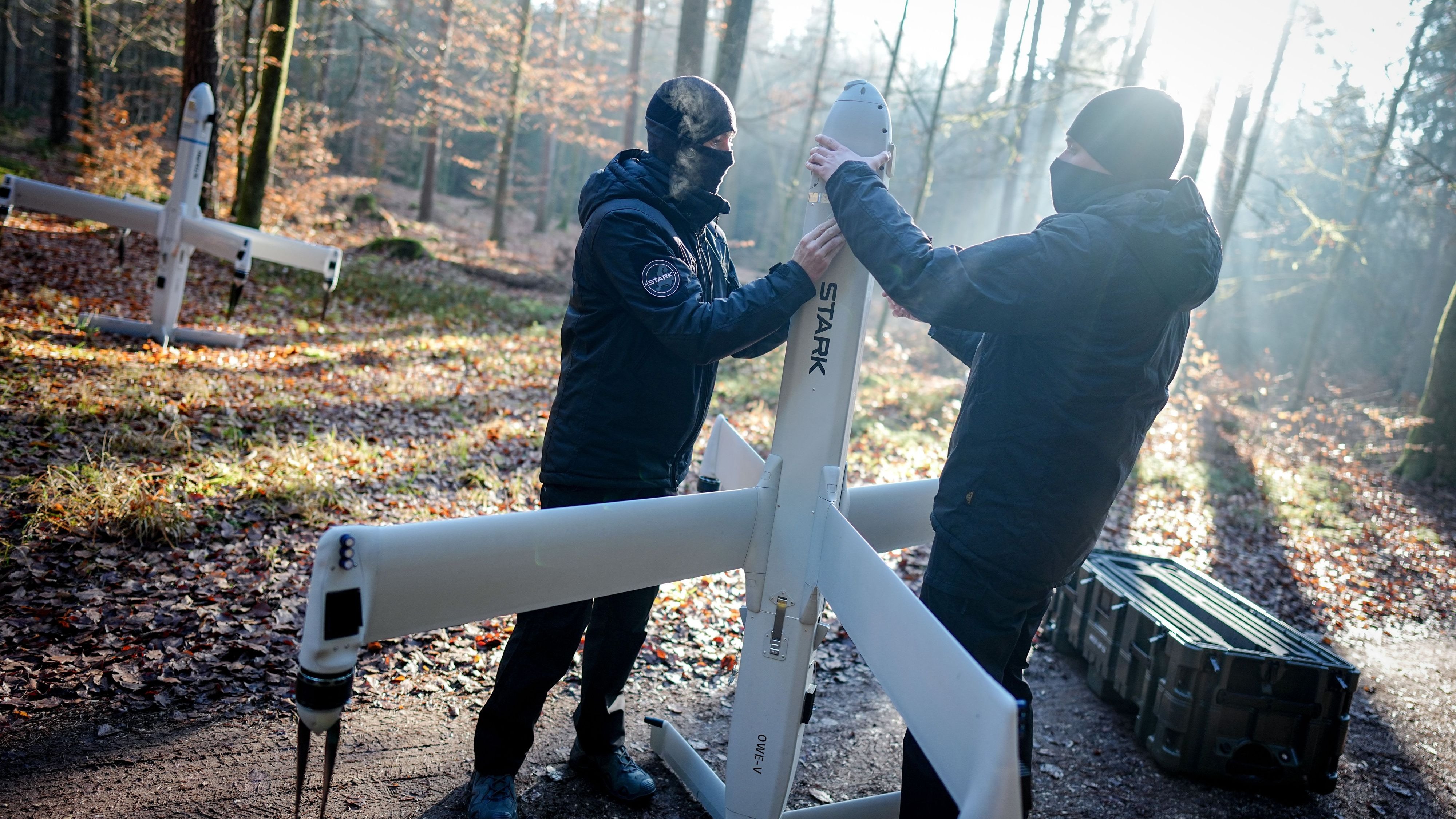 R&uuml;stung: Haushaltsausschuss bewilligt Kamikaze-Drohnen mit Auflagen