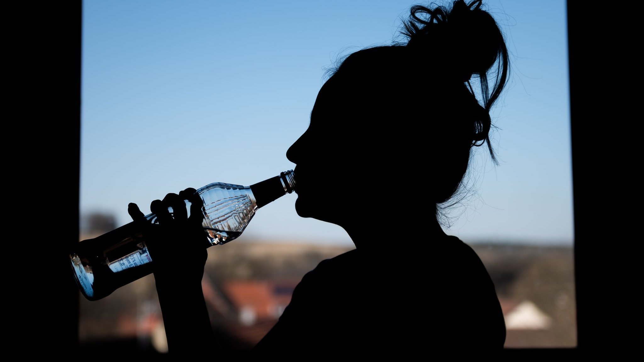 Alcohol: Germany drinks less - | but is this a cultural shift?