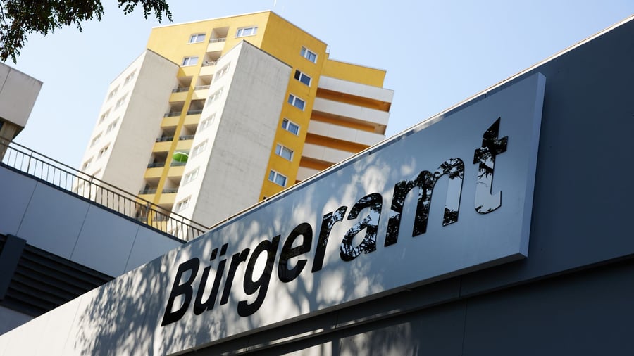 Verwaltung : Personalausweis soll teurer werden – Gebühr 46 statt 37 Euro