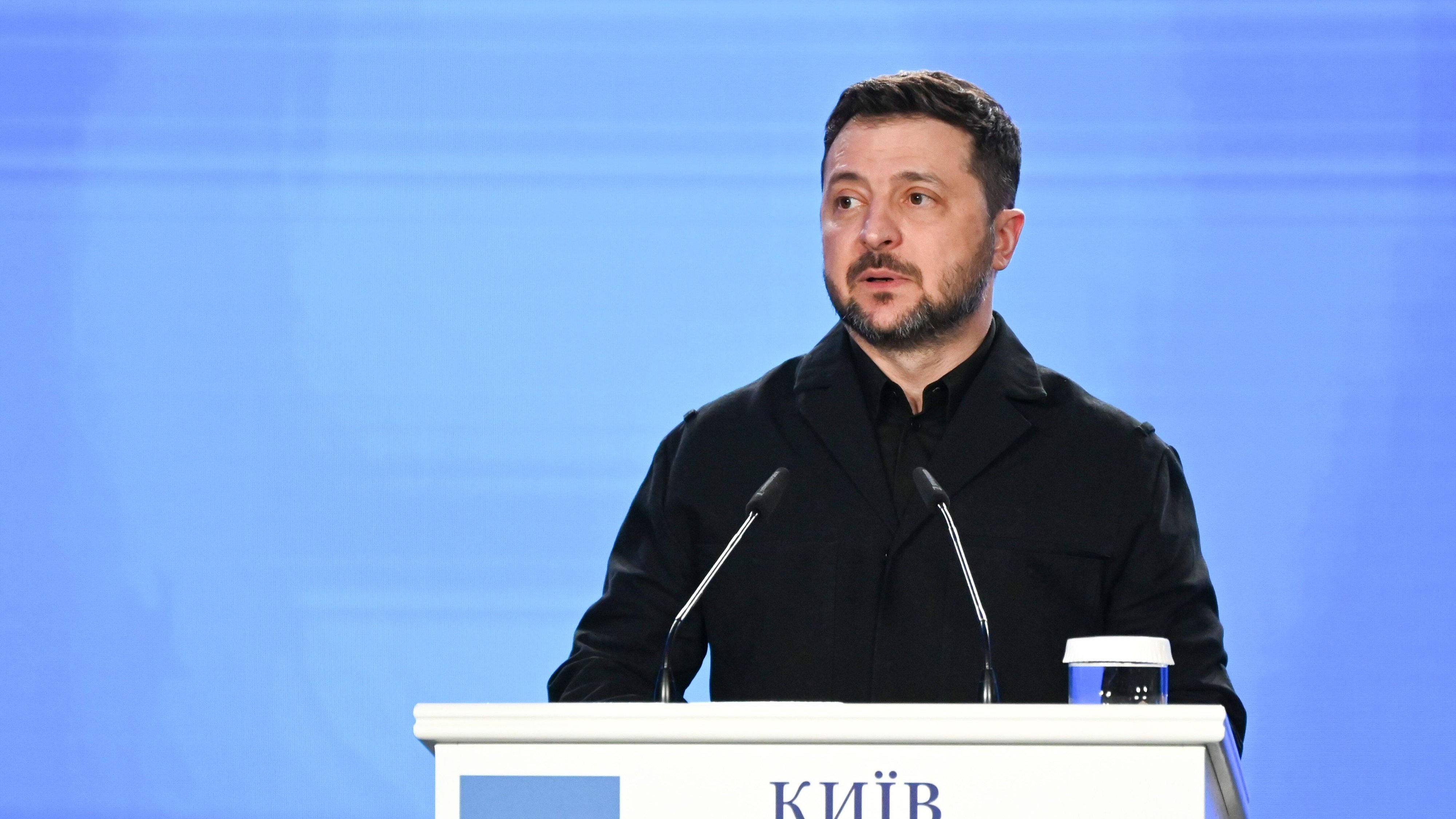 Ukraine: Ukraine und USA beraten &uuml;ber &bdquo;Wohlstandspaket&ldquo; f&uuml;r Wiederaufbau