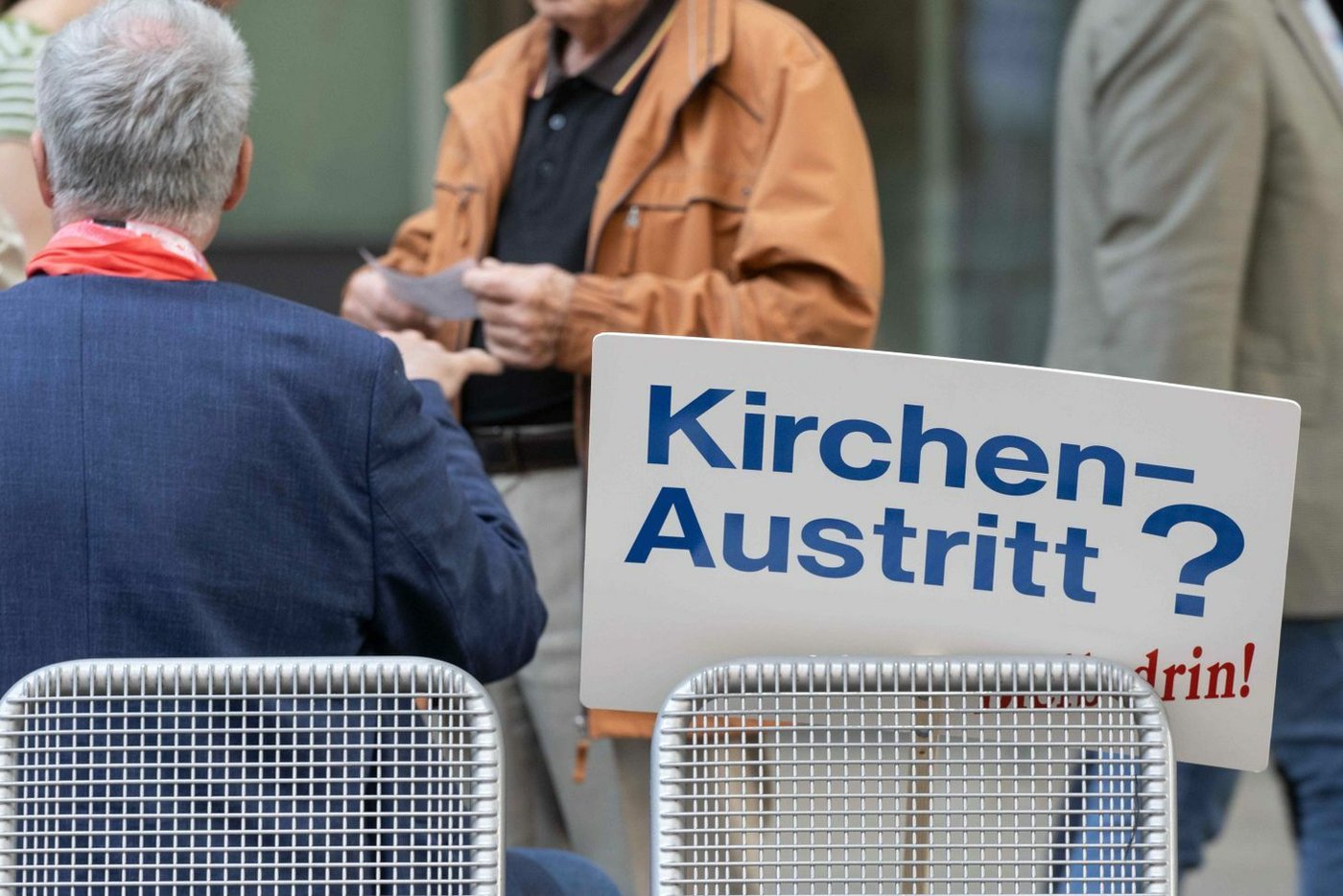 Wo Kann Man Aus Der Kirche Austreten Oft kein leichter Schritt: Kirchenaustritt: Wie es geht und welche