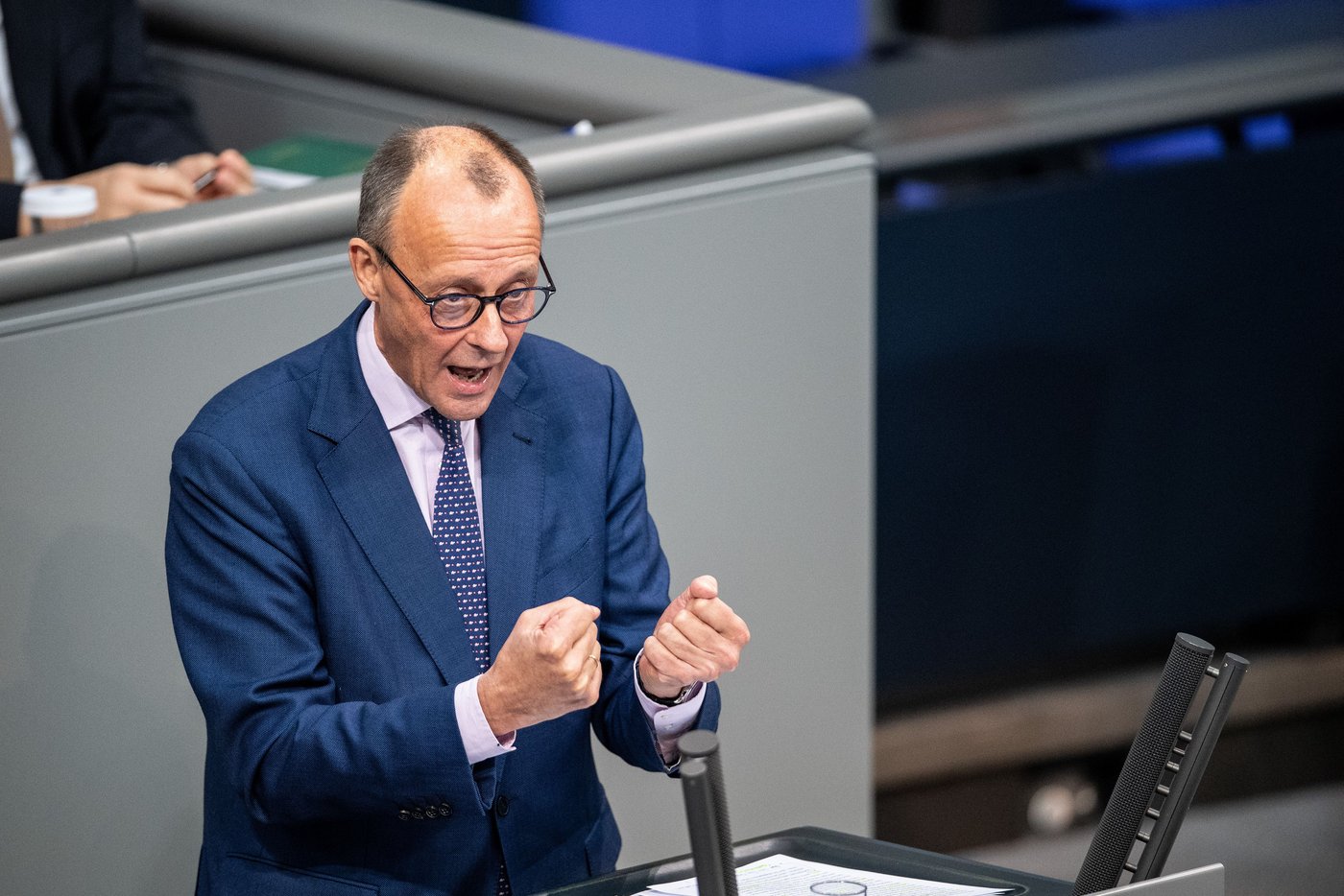 Regierungserklärung: Kanzler nennt keinen Ausweg aus Haushaltkrise