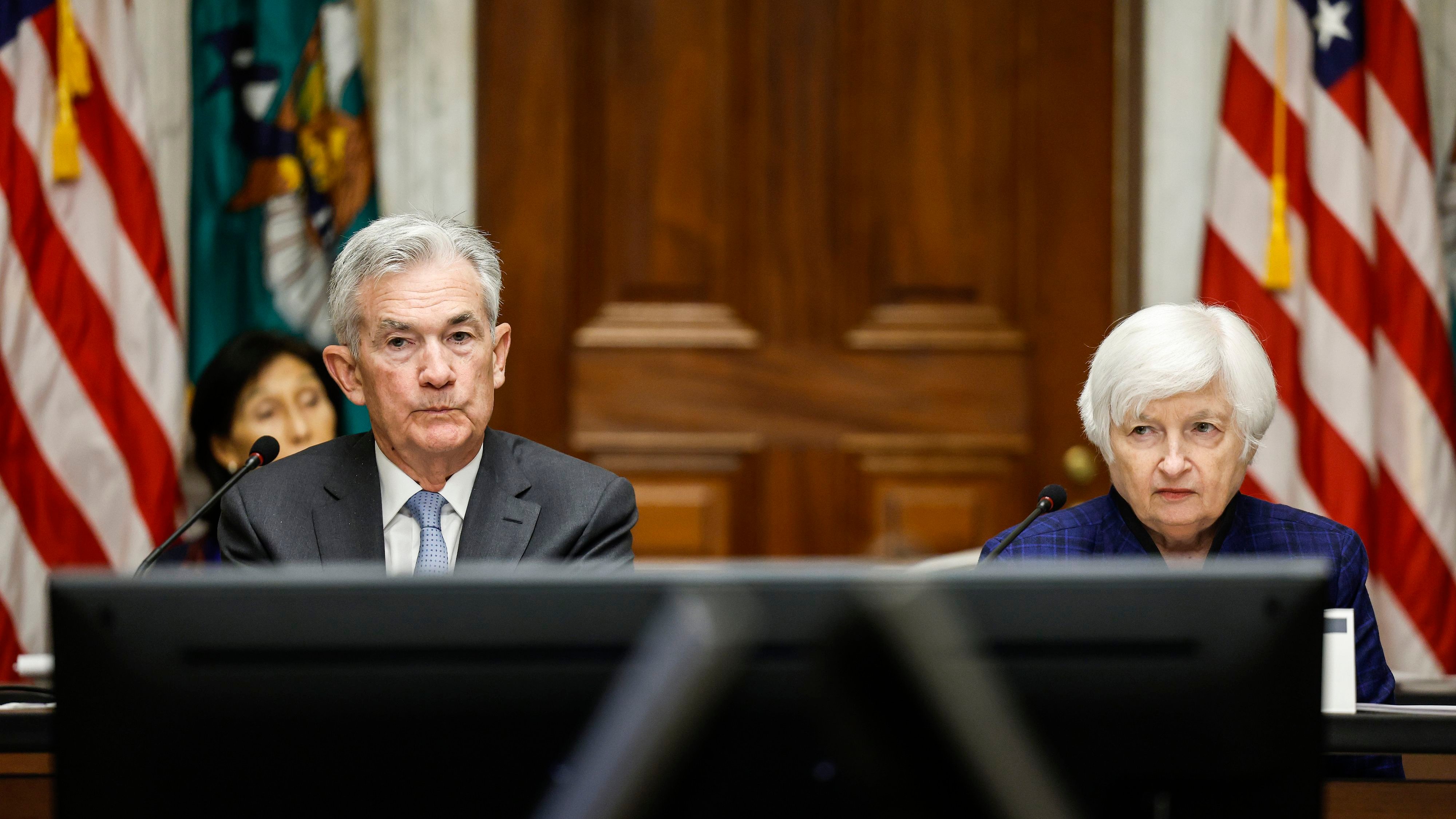 Geldpolitik: Trump droht Powell mit Entlassung aus Fed-Direktorium – Yellen kritisiert US-Präsidenten scharf