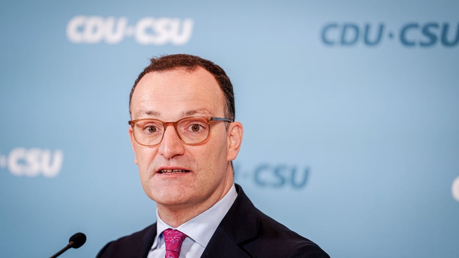 Bundeswehr : Spahn hält bei Wehrdienst an Los-Idee fest – Pistorius weiter dagegen