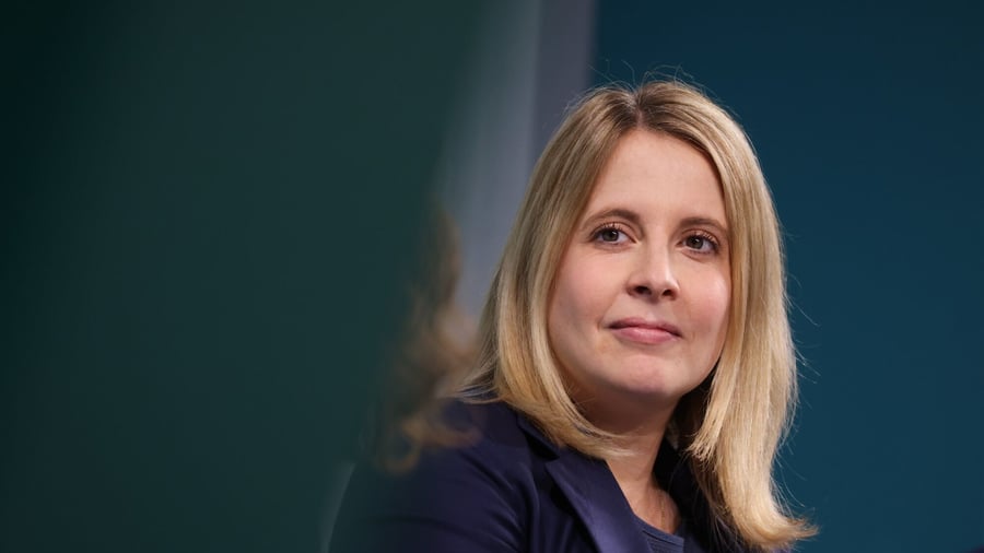 Wohnungsbau: „Finanzierungsrisiken gezielt reduzieren“: Was Bauministerin Hubertz mit dem Deutschlandfonds plant