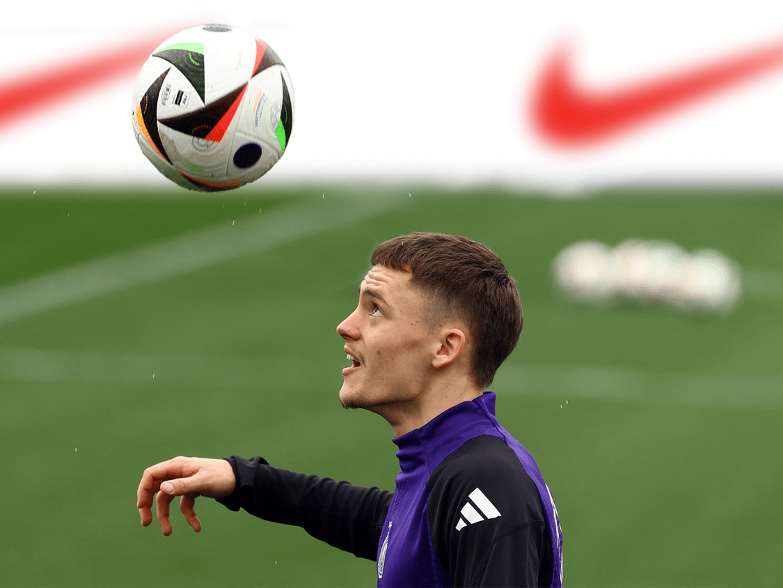 Nike feiert Politik zurnt DFB Bruch mit Adidas schlagt hohe Wellen