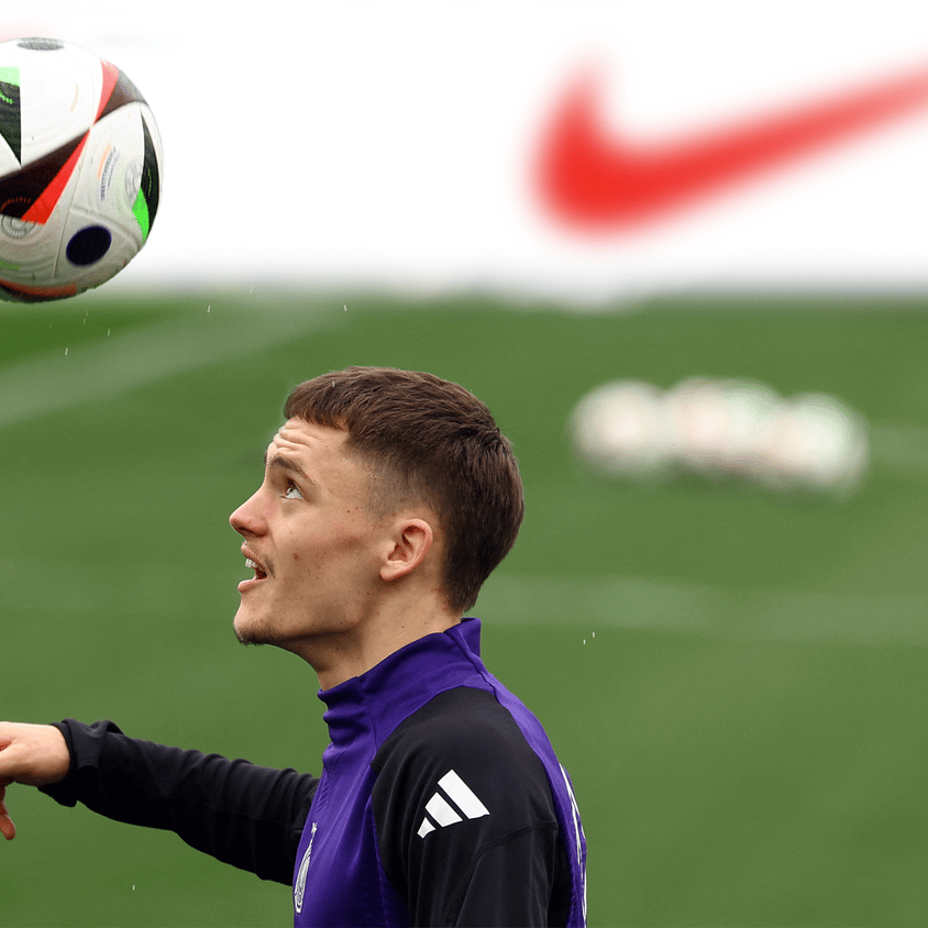 Nike sponsoring fußball sales