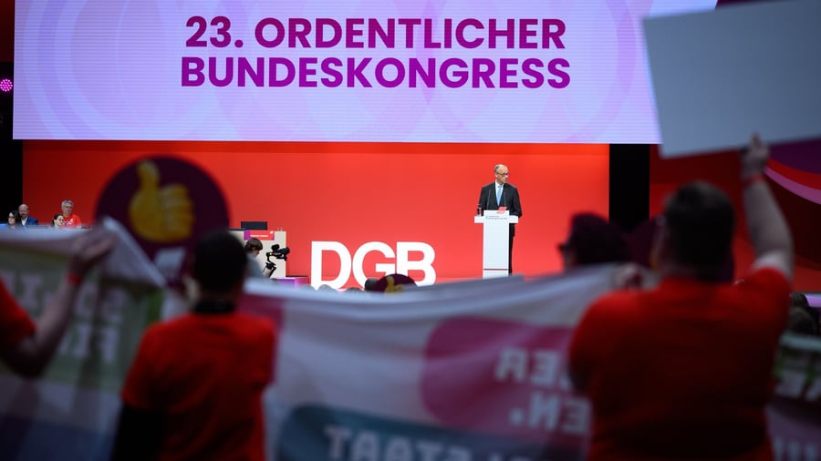 Gewerkschaften: Pfiffe und Buhrufe für Merz beim DGB-Kongress