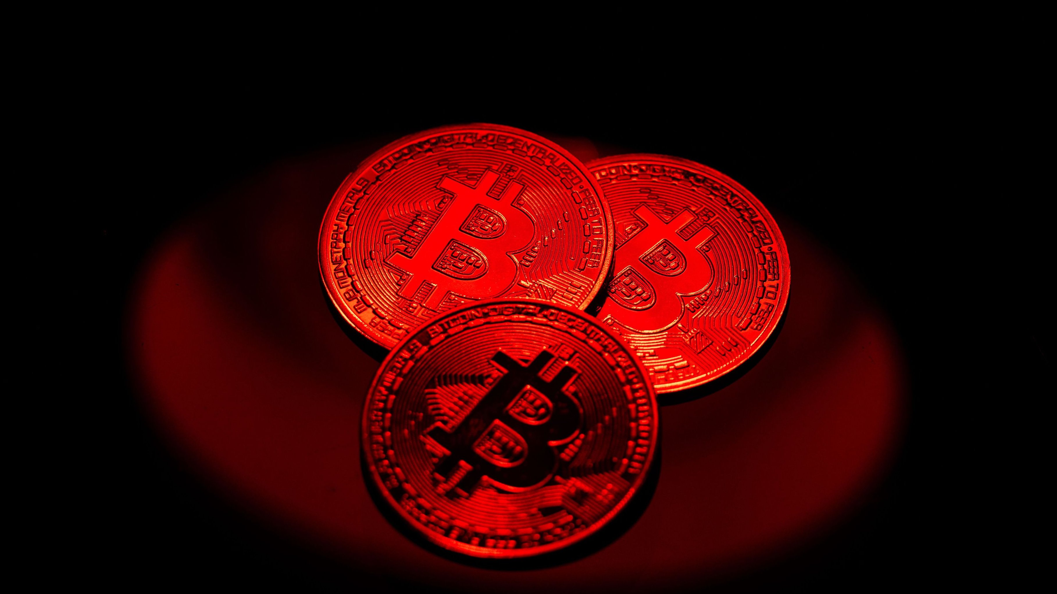 Kryptomarkt: Bitcoin rutscht zeitweise unter die Marke von 65.000 Dollar