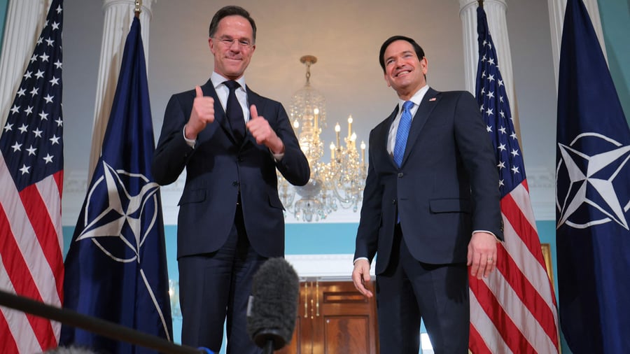 Iran-Krieg: Tribut an Trump? Nato erwägt Marine-Einsatz in der Straße von Hormus