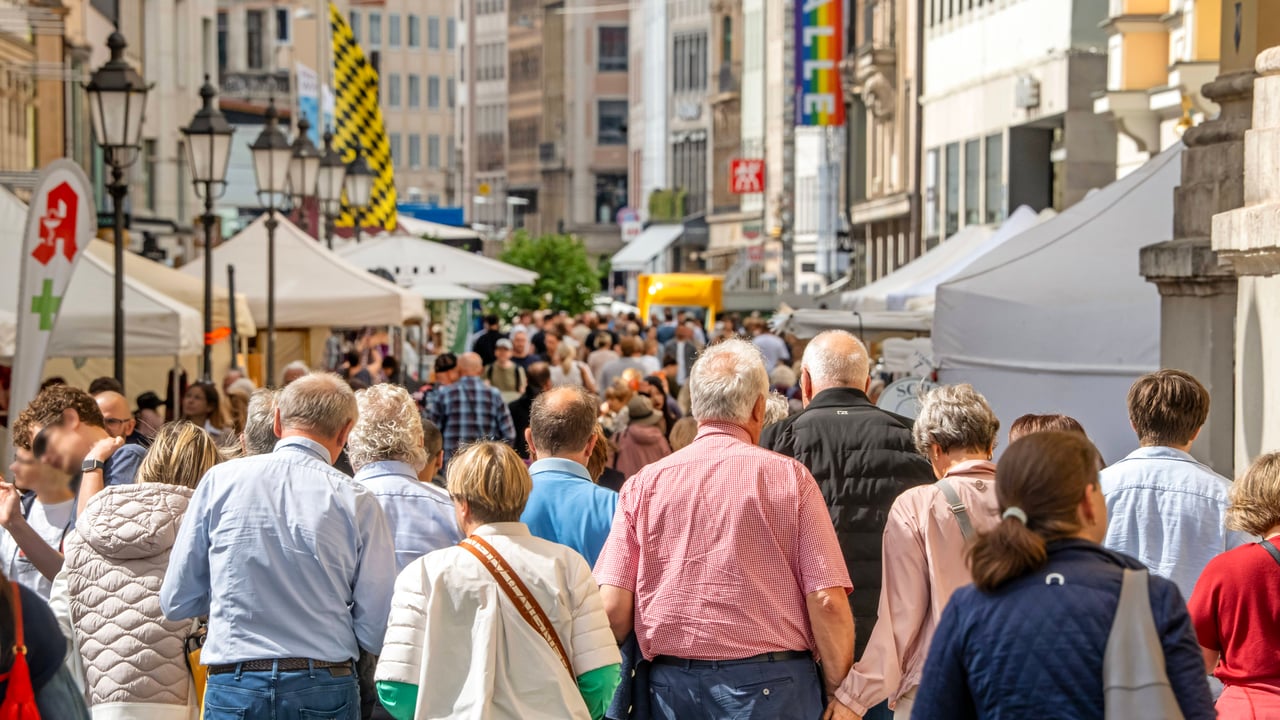 Reform: Lange Übergangsfrist für „Rente mit 63“ würde Millionen Fachkräfte kosten