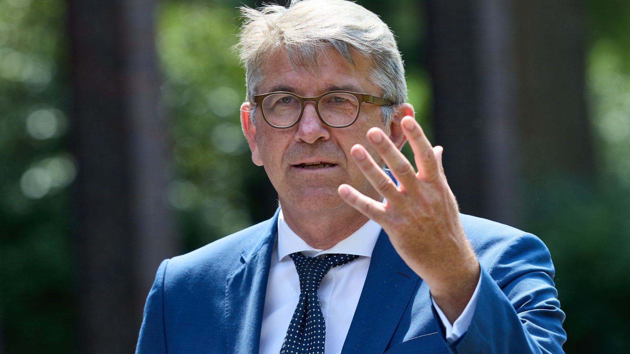 Berlin coalition talks with Left party spark national dispute