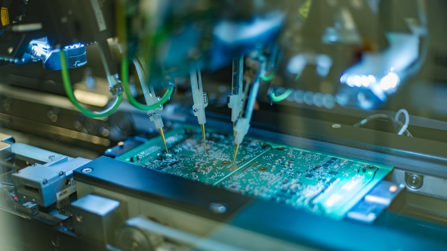 Chipmangel: Ein Jahr Lieferzeit für Speicherchips – Boom der KI-Rechenzentren bedroht Mittelständler