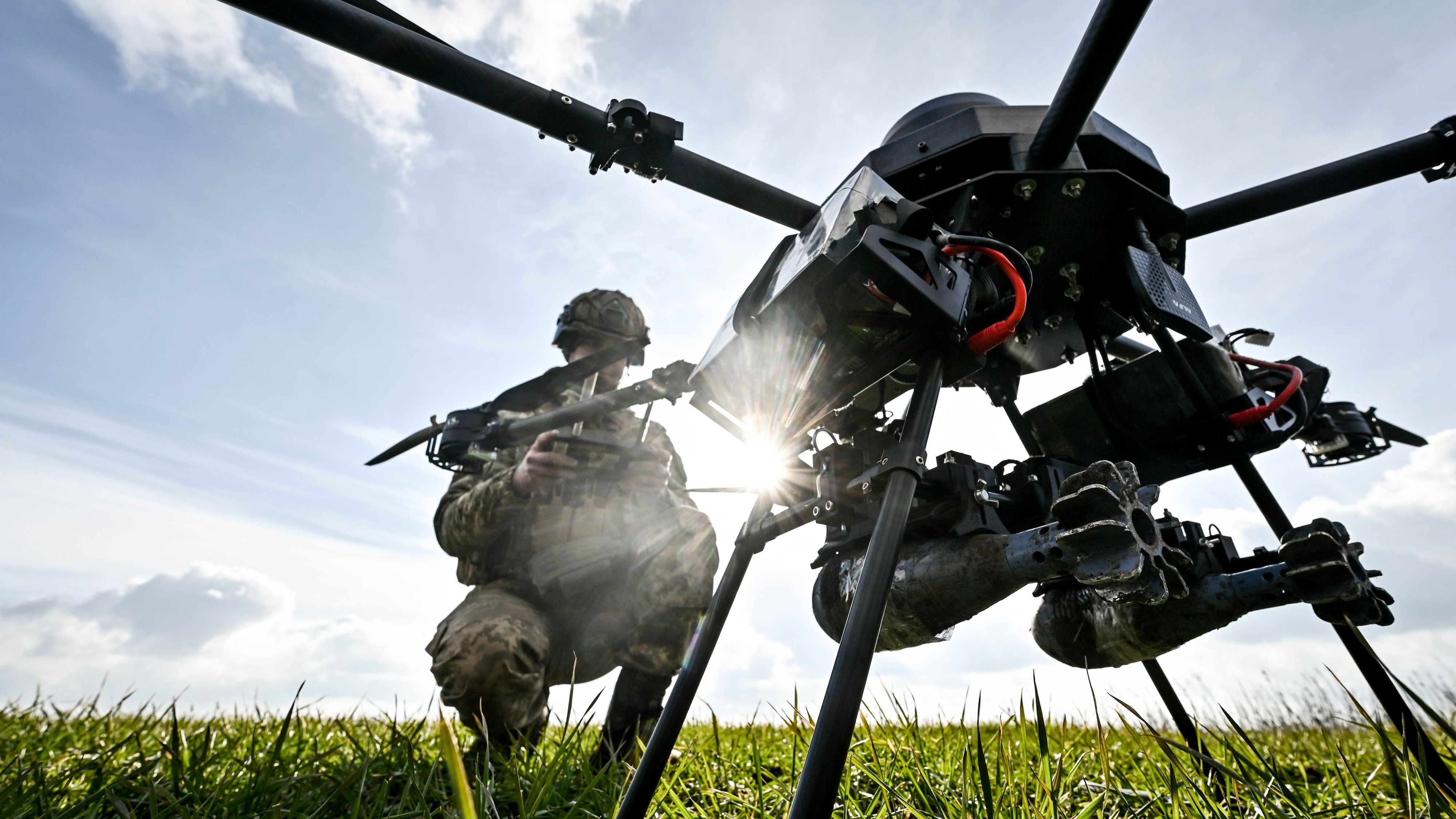 Verteidigung Bundeswehr Beschafft Kamikaze Drohnen Zur Erprobung Verteidigung Bundeswehr Beschafft Kamikaze Drohnen Zur Erprobung