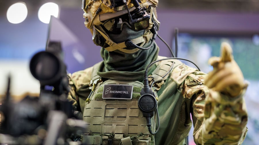 Rüstungsindustrie: Bundeswehr bestellt Infanterie-Ausrüstung bei Rheinmetall