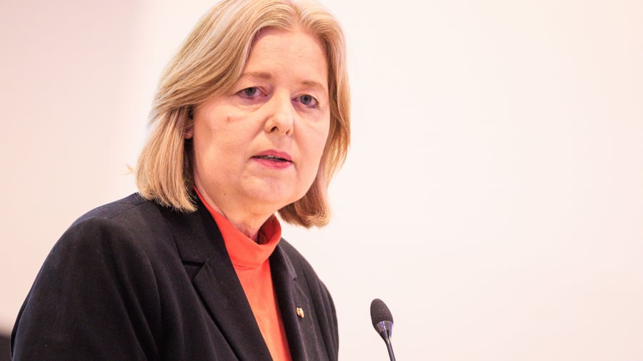 +++ Bundesregierung +++: Bundestag berät über Bürgergeld-Reform