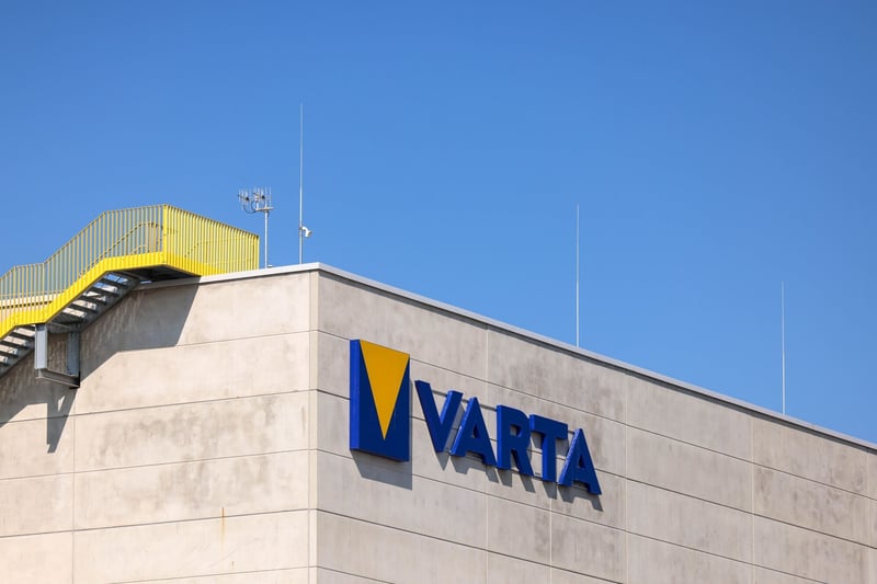 Batteriehersteller Varta unterschreibt Sanierungsverträge und sichert Brückenkredit