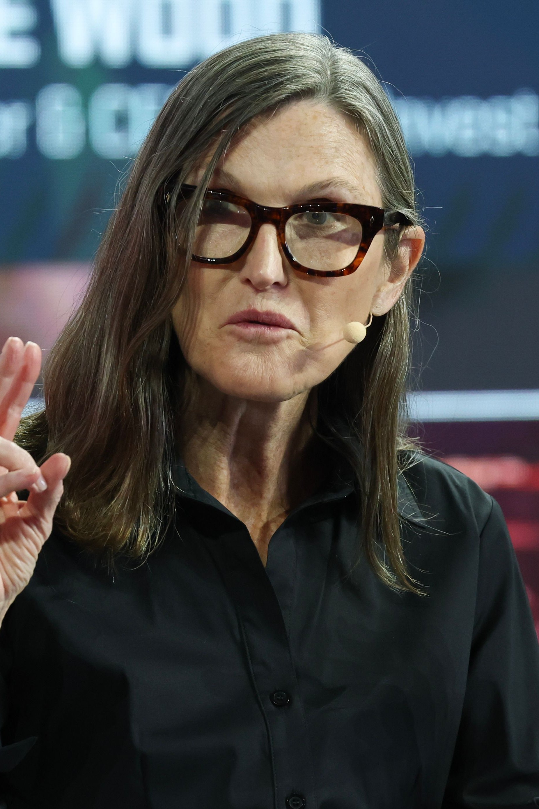 Cathie Wood: Tech-Investorin kauft für mehr als 670 Millionen Dollar zu