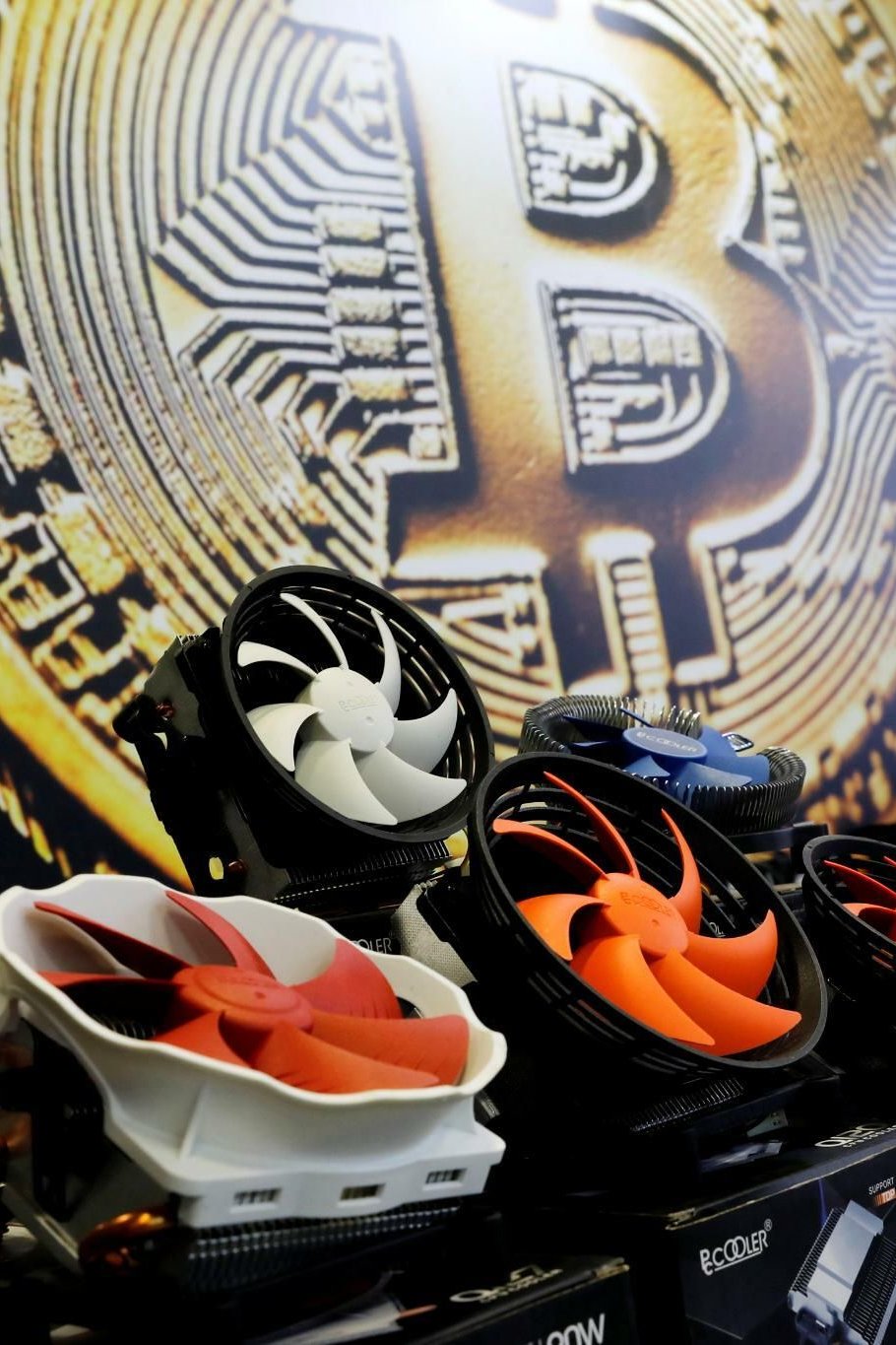 Bitcoin News-Blog: US-Finanzriese Fidelity startet neuen Service für  Kryptowährungen