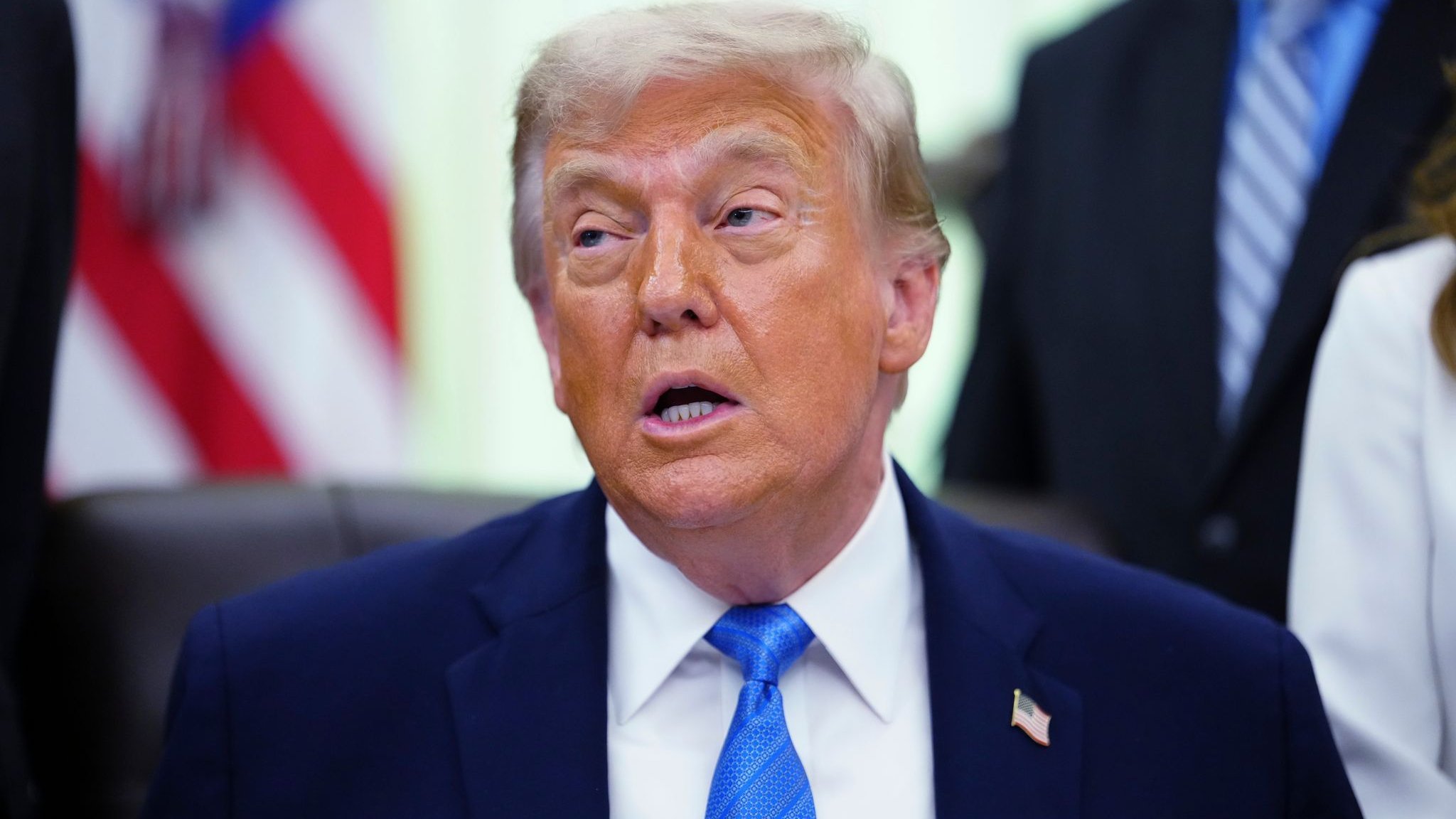 Iran-Krieg: Nach gegenseitigen Angriffen: Trump droht dem Iran erneut