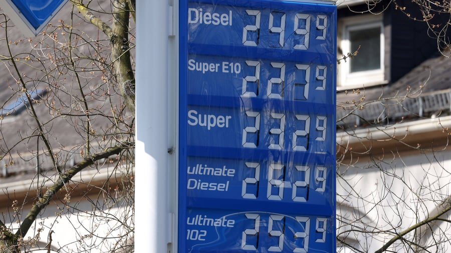 Spritkosten: 2,48 Euro: Dieselpreis erreicht am Ostermontag einen weiteren Rekord