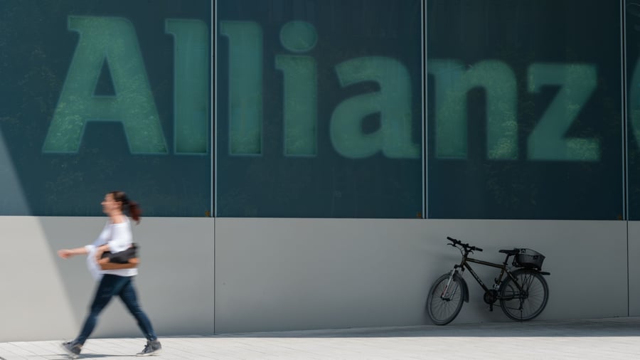 Quartalszahlen: Allianz hebt Gewinnprognose an – Aktie legt zu