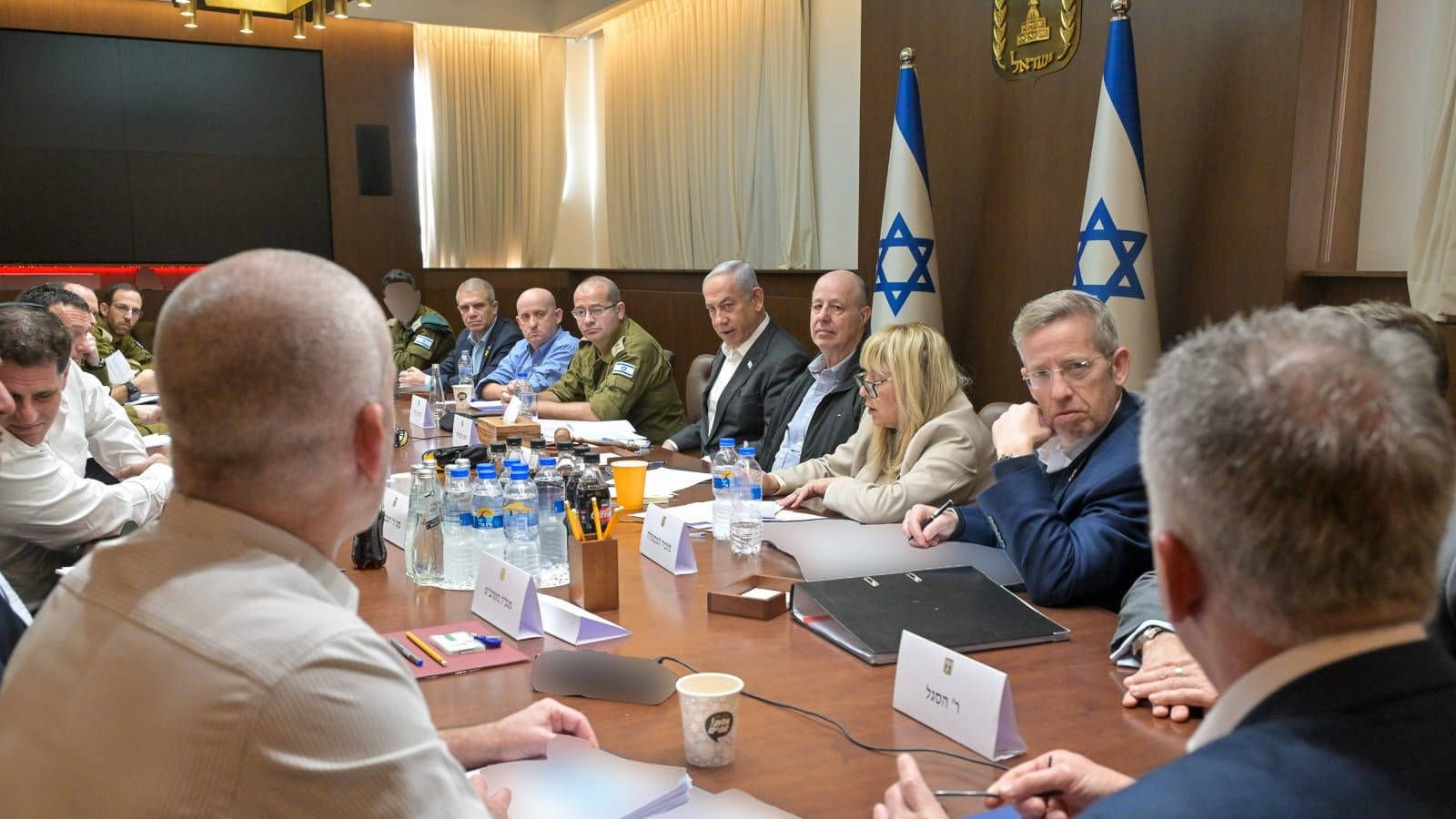 Geiseln Israel Israel: Regierung stimmt Gaza-Abkommen zu – so kam es zum Geisel-Deal